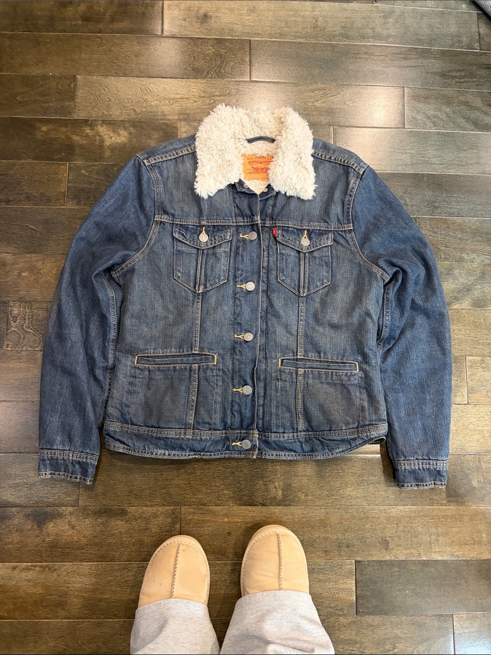 Levi's Blue Denim Jacket with Cream Sherpa Collar 2009